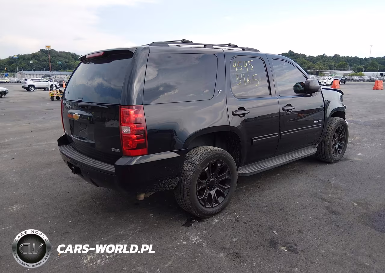 2012 Chevrolet Tahoe Lt VIN:1GNSKBE01CR129797 - 4