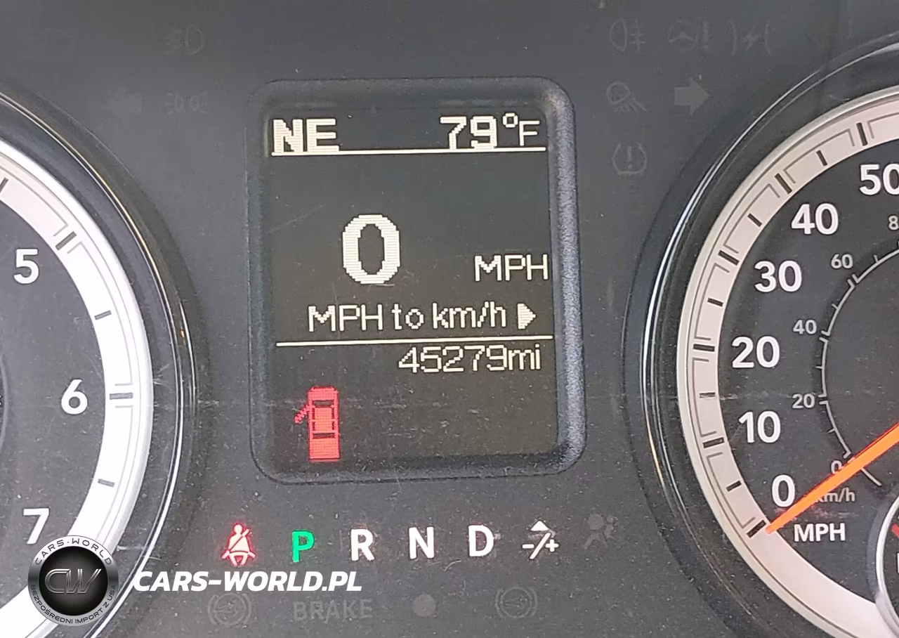 2018 Ram 2500 Tradesman 4X4 8' Box VIN:3C6TR5HT9JG295263 - 19