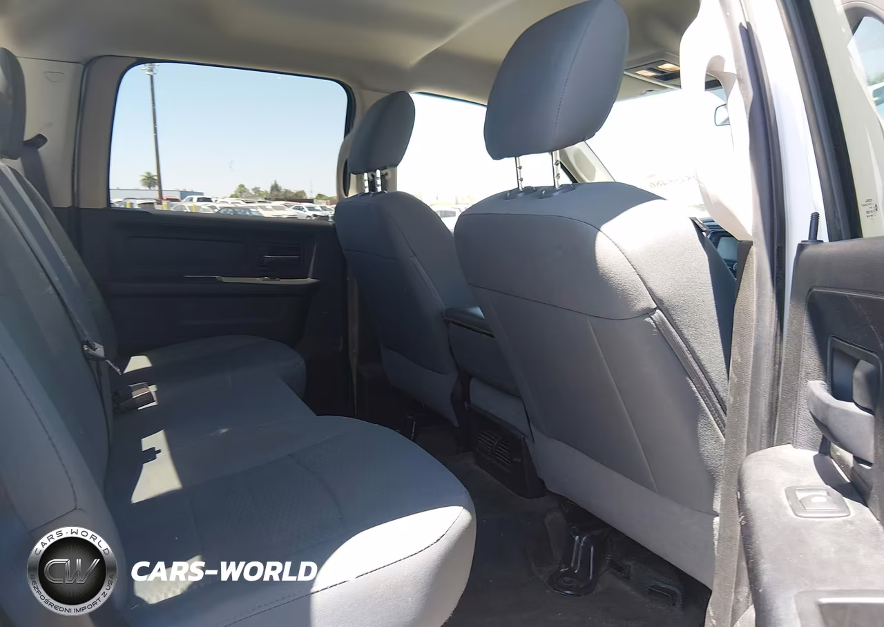 2018 Ram 2500 Tradesman 4X4 8' Box VIN:3C6TR5HT9JG295263 - 8