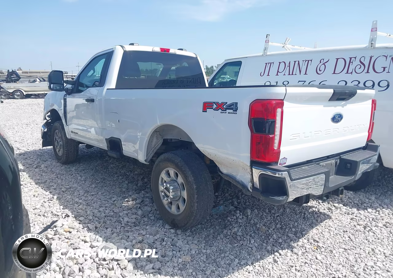 2023 Ford F-350 Xlt VIN:1FTRF3BT3PEE10609 - 3