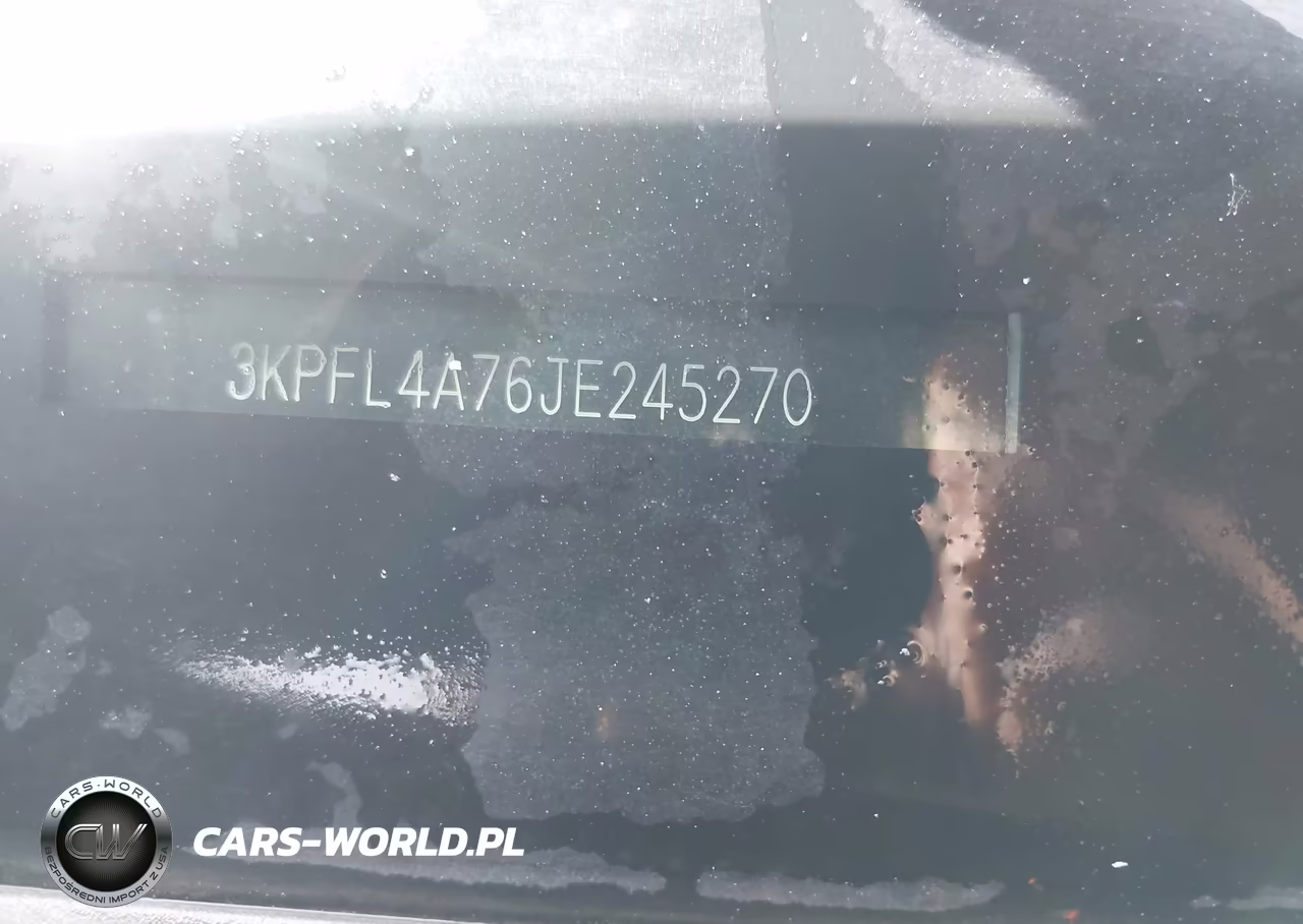 2018 Kia Forte Lx VIN:3KPFL4A76JE245270 - 9