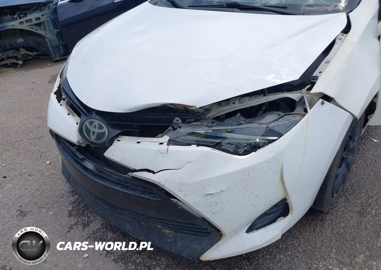 2017 Toyota Corolla Le VIN:5YFBURHE7HP602168 - 6