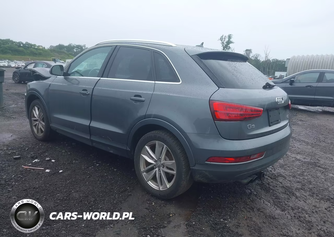 2017 Audi Q3 2.0T Premium VIN:WA1JCCFSXHR004029 - 3