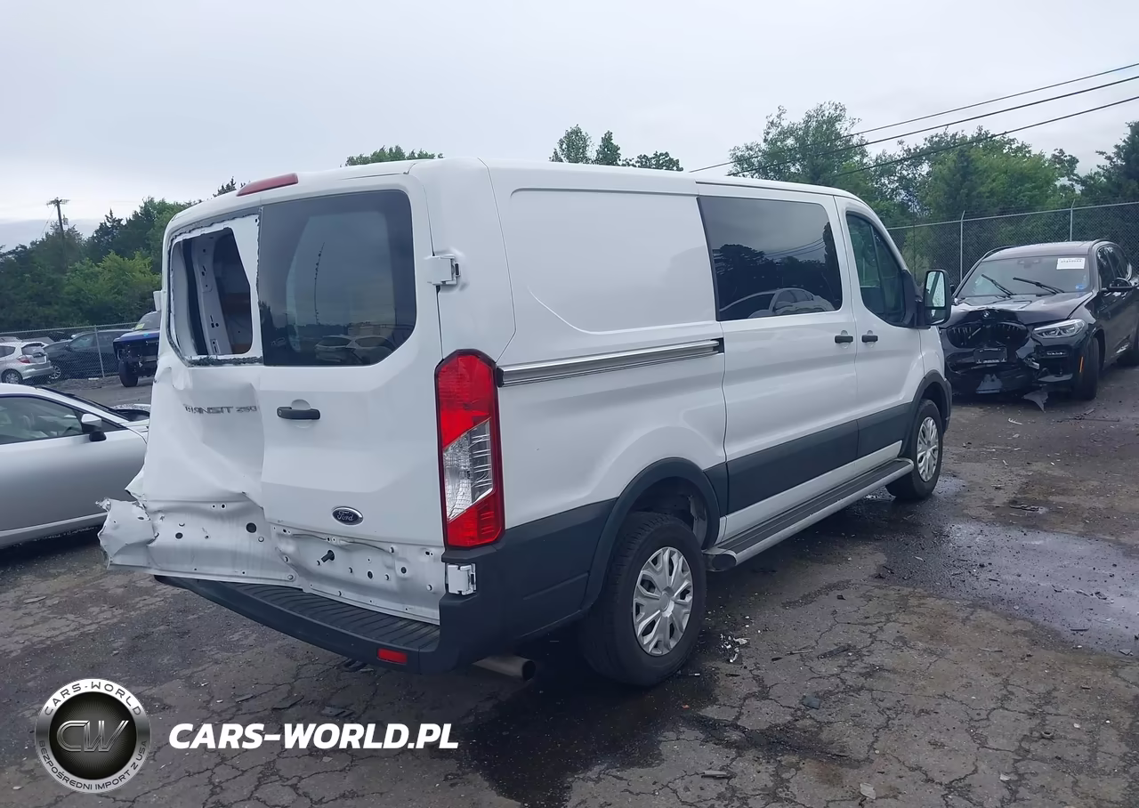 2024 Ford Transit-250 VIN:1FTBR1Y87RKA35988 - 4
