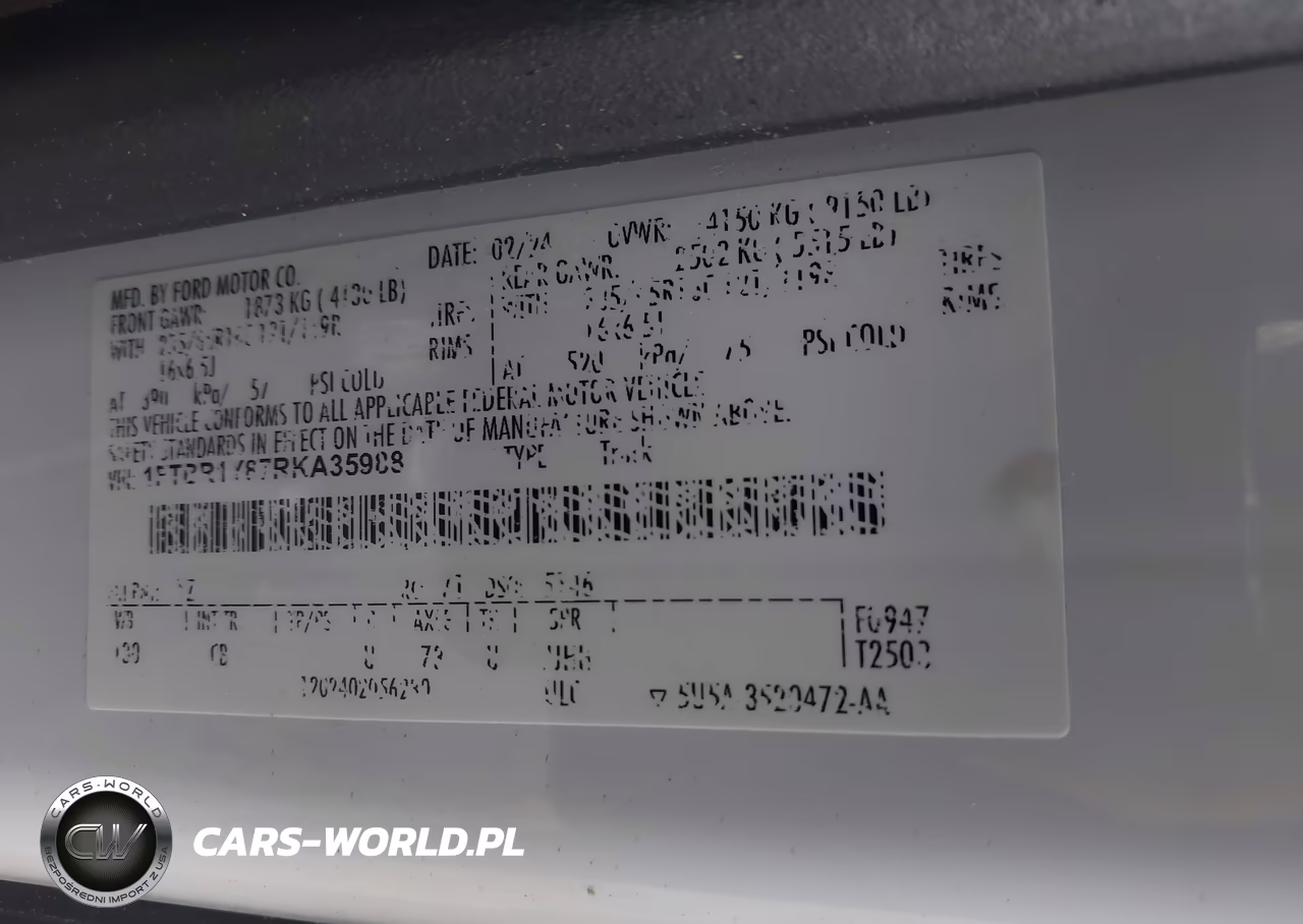 2024 Ford Transit-250 VIN:1FTBR1Y87RKA35988 - 9