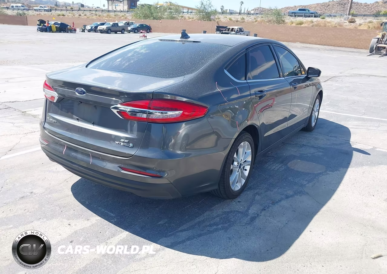 2019 Ford Fusion Hybrid Se VIN:3FA6P0LU7KR268881 - 4