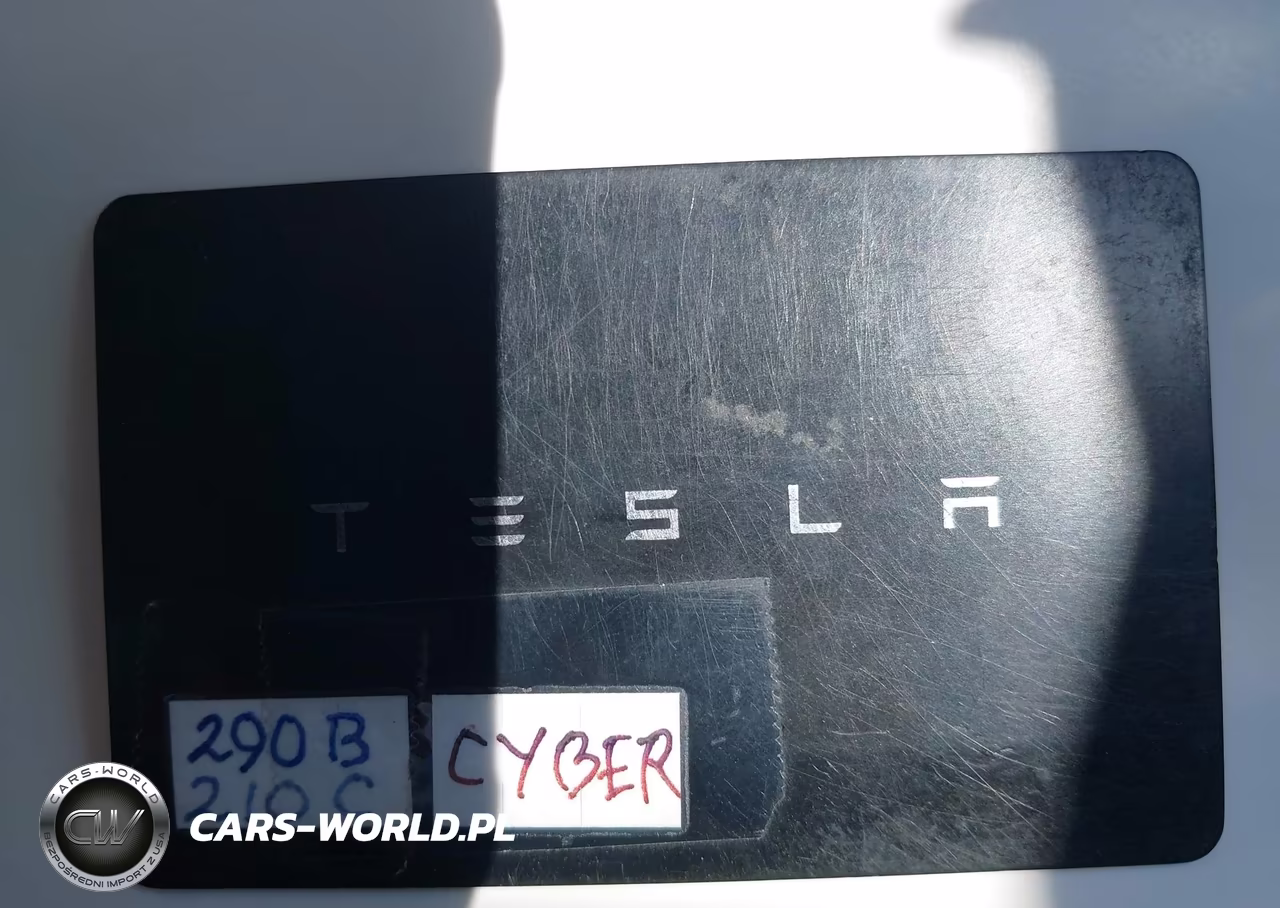 2024 Tesla Cybertruck All-Wheel Drive VIN:7G2CEHED7RA032512 - 11