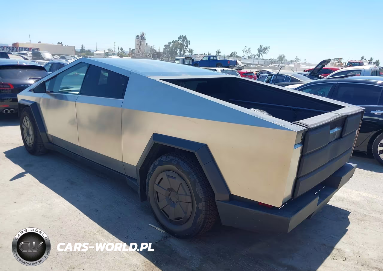 2024 Tesla Cybertruck All-Wheel Drive VIN:7G2CEHED7RA032512 - 3