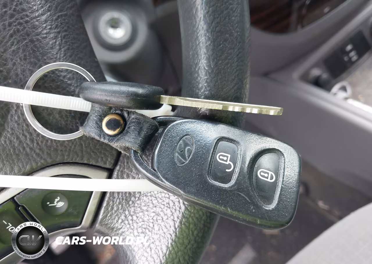 2012 Hyundai Santa Fe Gls VIN:5XYZGDAB2CG101937 - 11