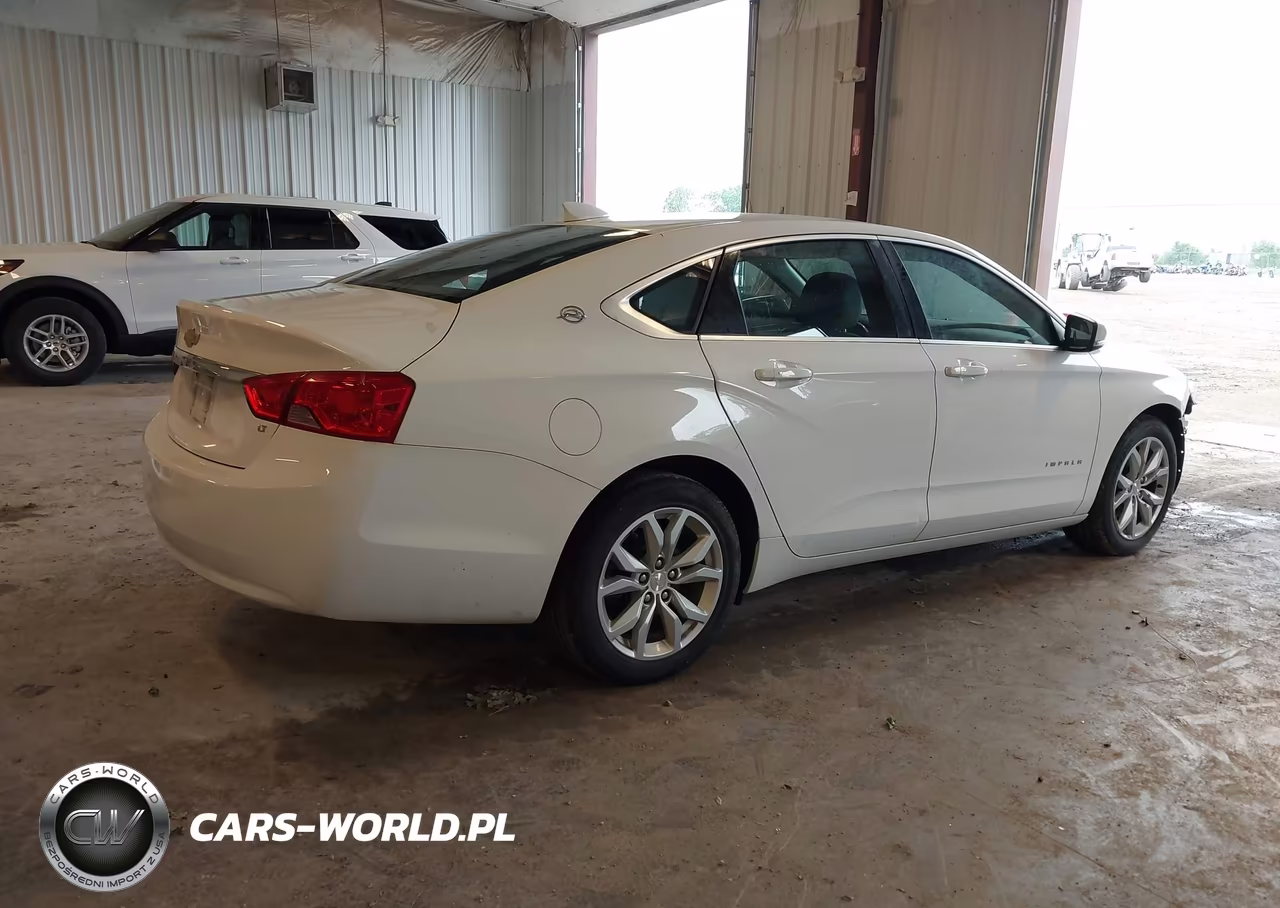 2018 Chevrolet Impala 1Lt VIN:2G1105S38J9128396 - 4