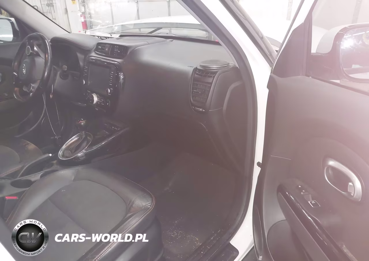 2018 Kia Soul ! VIN:KNDJX3AA8J7907063 - 5