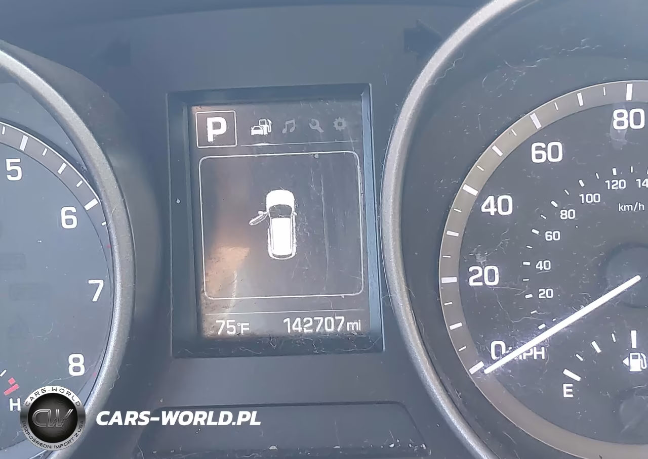 2018 Hyundai Santa Fe Sport 2.4L VIN:5XYZU3LBXJG520907 - 15