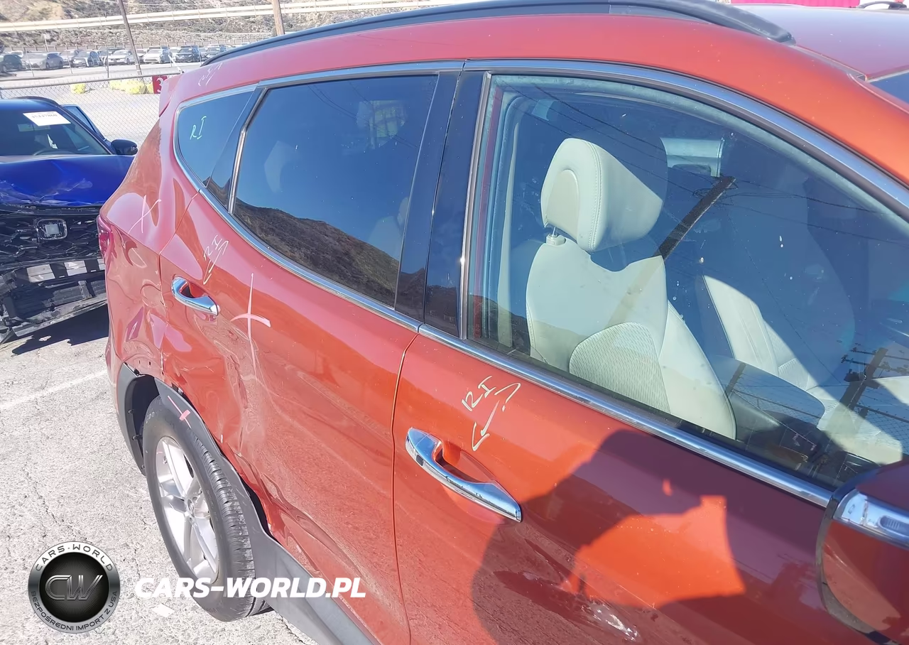 2018 Hyundai Santa Fe Sport 2.4L VIN:5XYZU3LBXJG520907 - 19