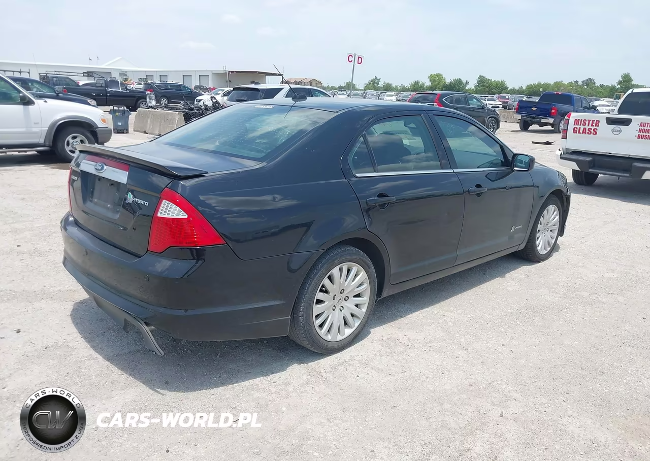 2012 Ford Fusion Hybrid VIN:3FADP0L31CR169585 - 4