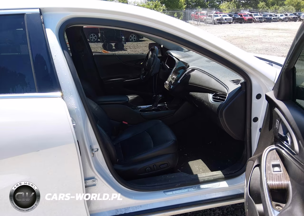2016 Chevrolet Malibu Premier VIN:1G1ZH5SX1GF300007 - 5