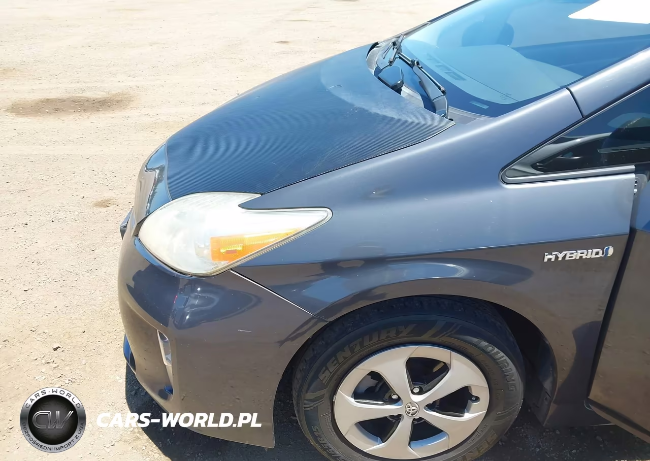 2014 Toyota Prius Three VIN:JTDKN3DUXE1760334 - 6