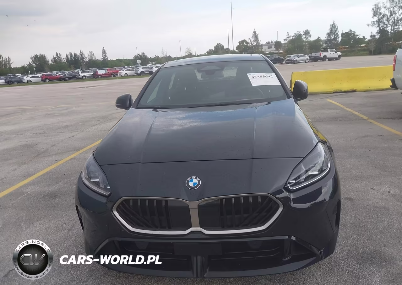 2025 BMW 228 Gran Coupe xDrive VIN:WBA23GG04S7T63892 - 13