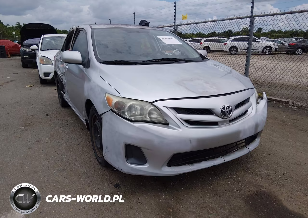 2012 Toyota Corolla Le – zdjęcie 1 z 16