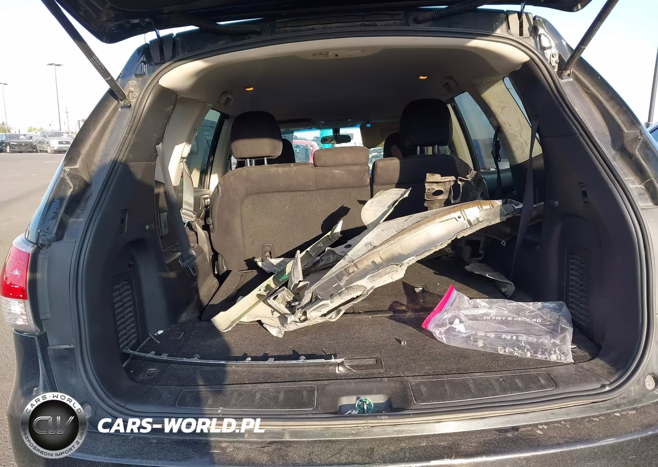 2015 Nissan Pathfinder S VIN:5N1AR2MN3FC643201 - 12