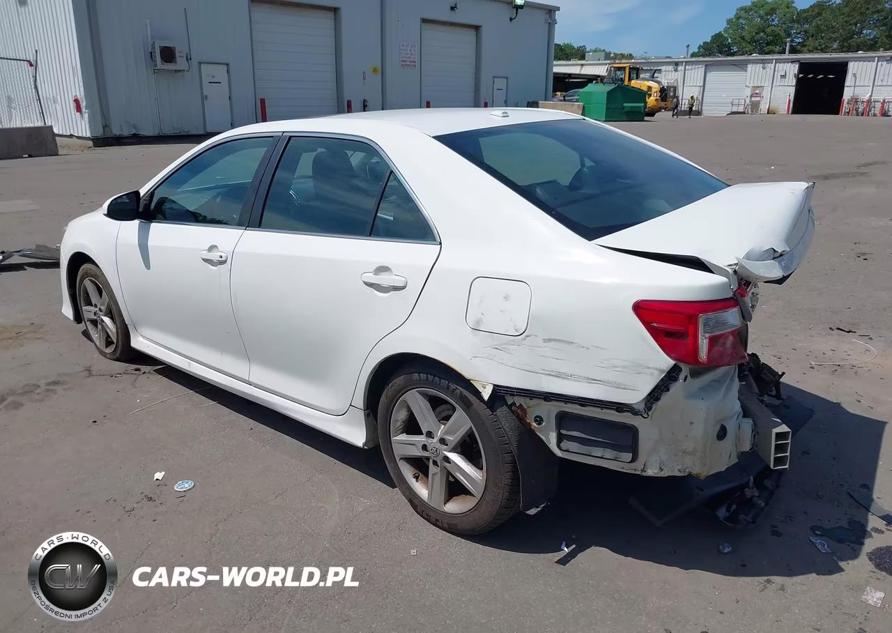 2013 Toyota Camry Se VIN:4T1BF1FK5DU707028 - 3