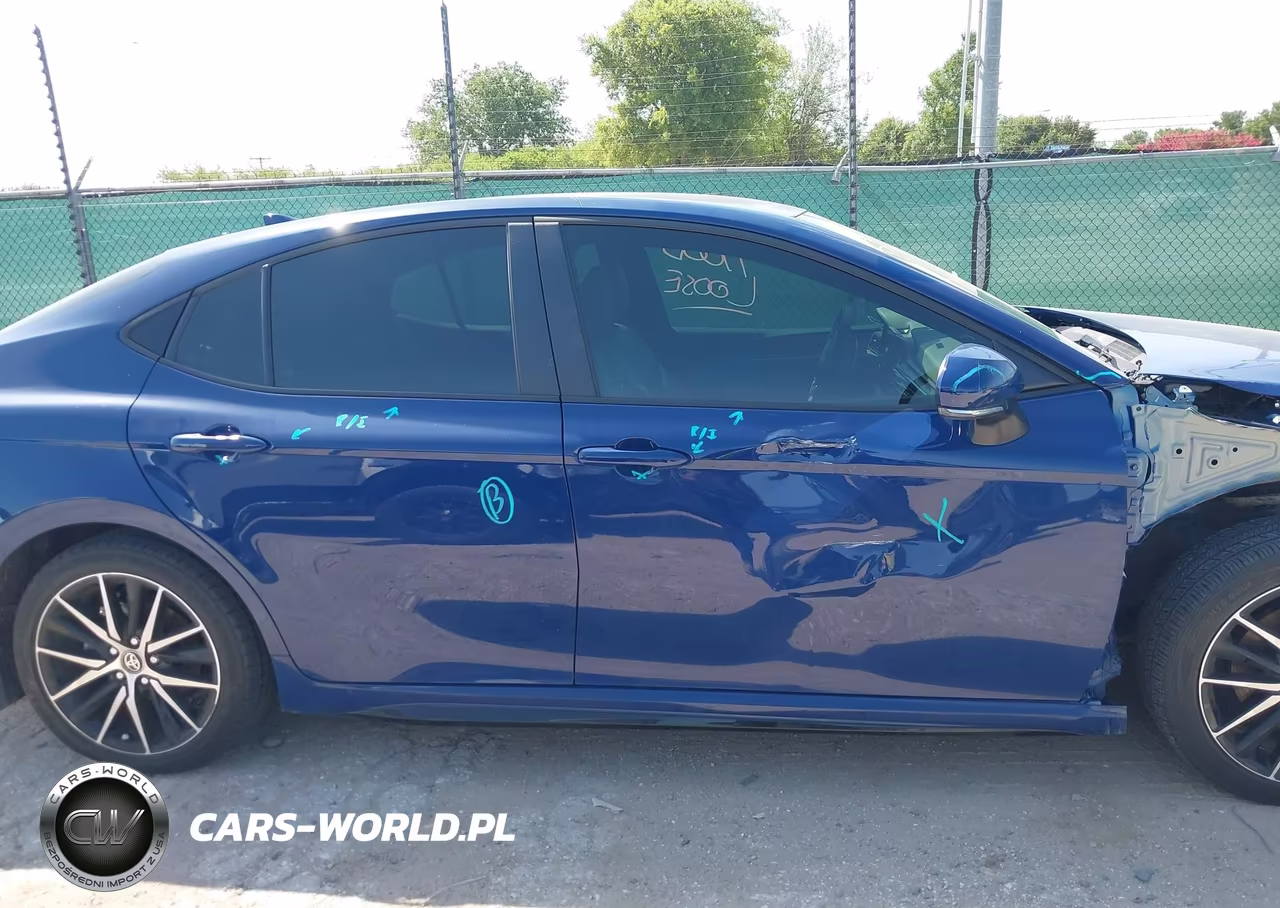 2026 Toyota Camry Se VIN:4T1DAACK6TU214209 - 14