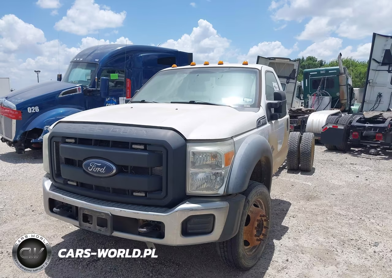2015 Ford F-550 Chassis Xl-Xlt VIN:1FDUF5GT6FEB71923 - 11