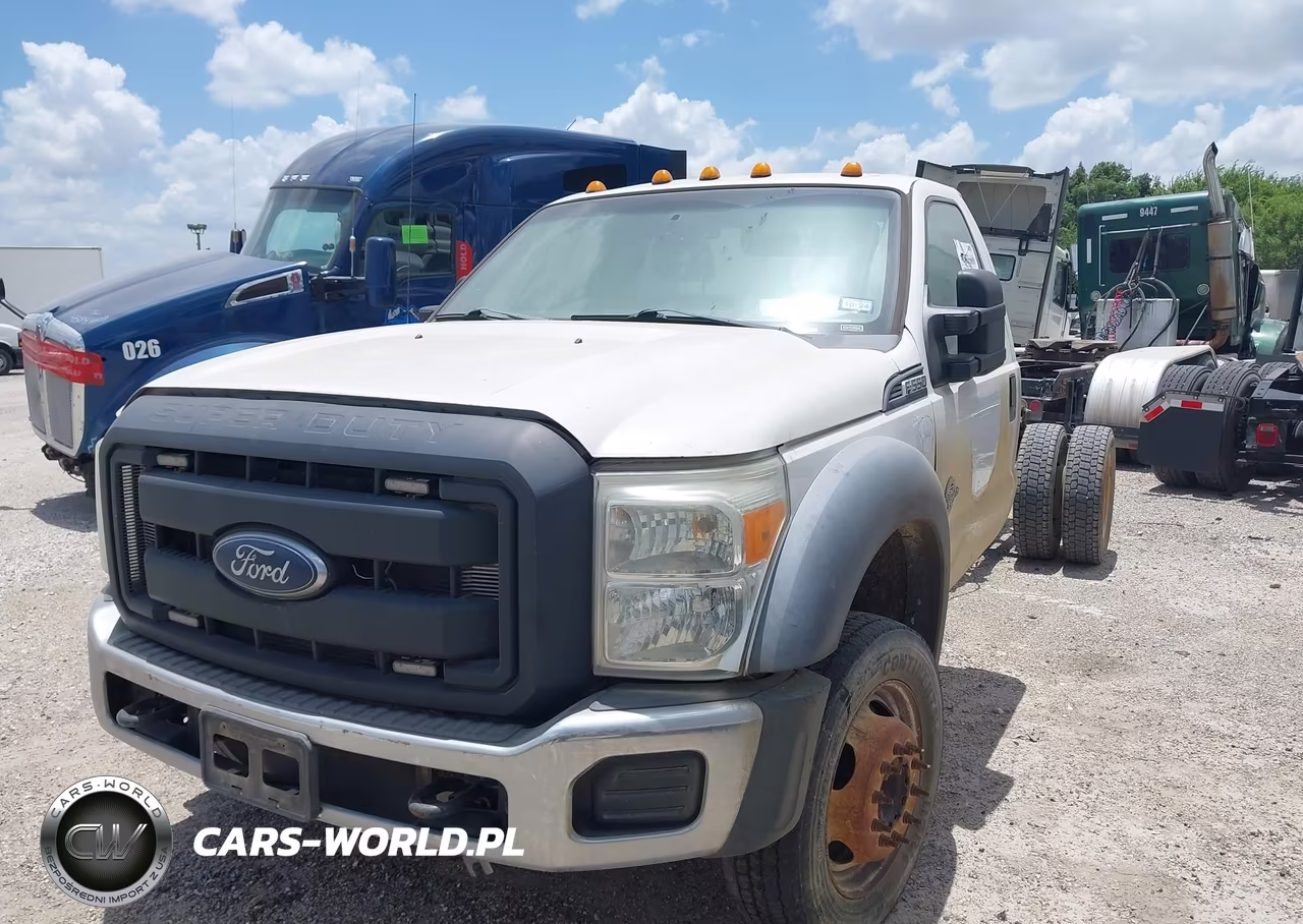 2015 Ford F-550 Chassis Xl-Xlt VIN:1FDUF5GT6FEB71923 - 2