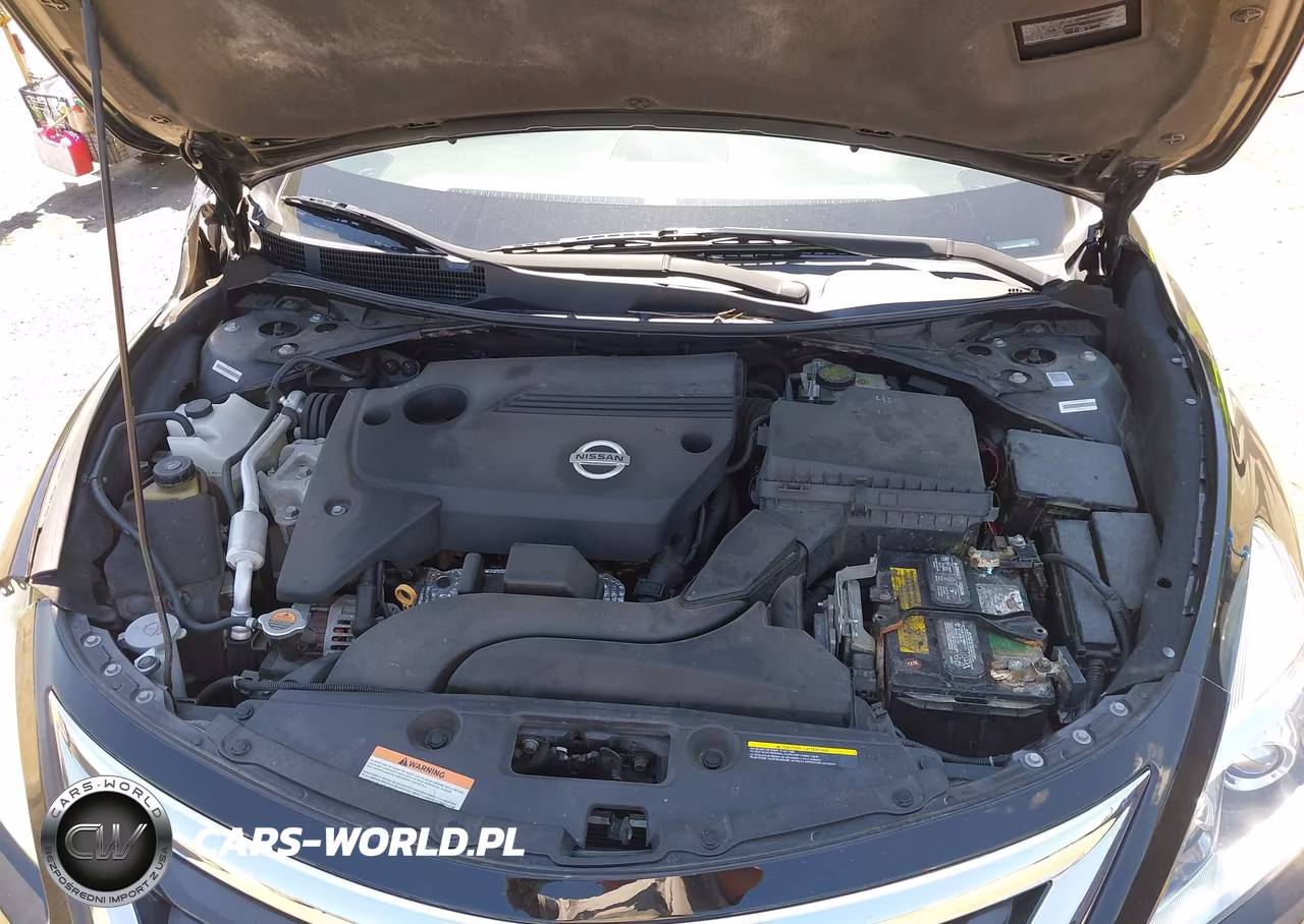 2015 Nissan Altima 2.5 S VIN:1N4AL3APXFC498021 - 10