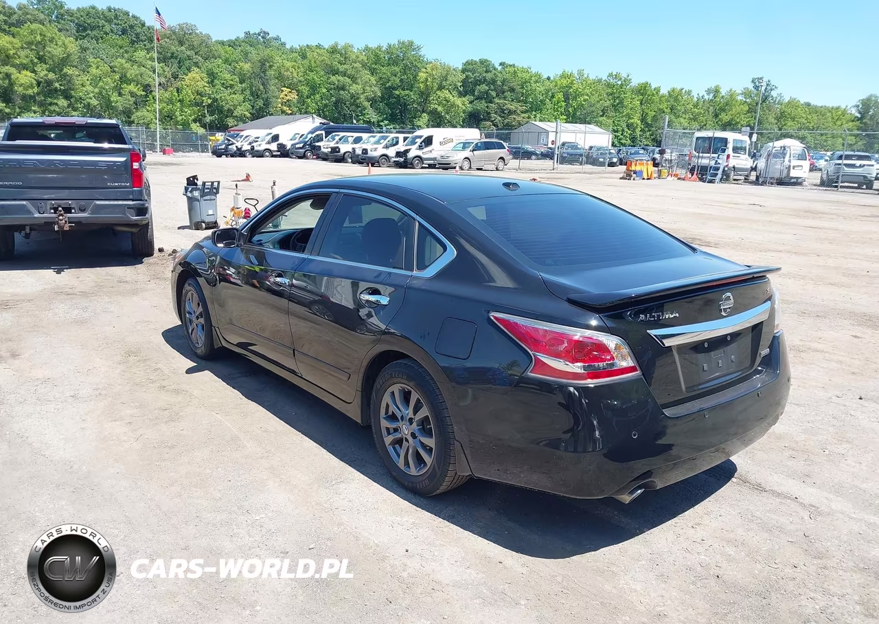 2015 Nissan Altima 2.5 S VIN:1N4AL3APXFC498021 - 3