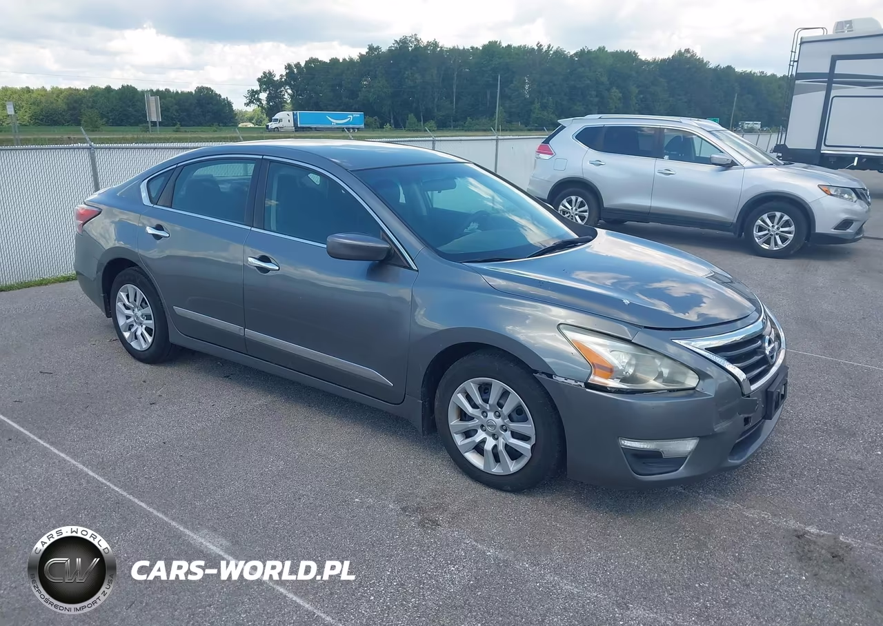 2015 Nissan Altima 2.5 S – zdjęcie 1 z 11
