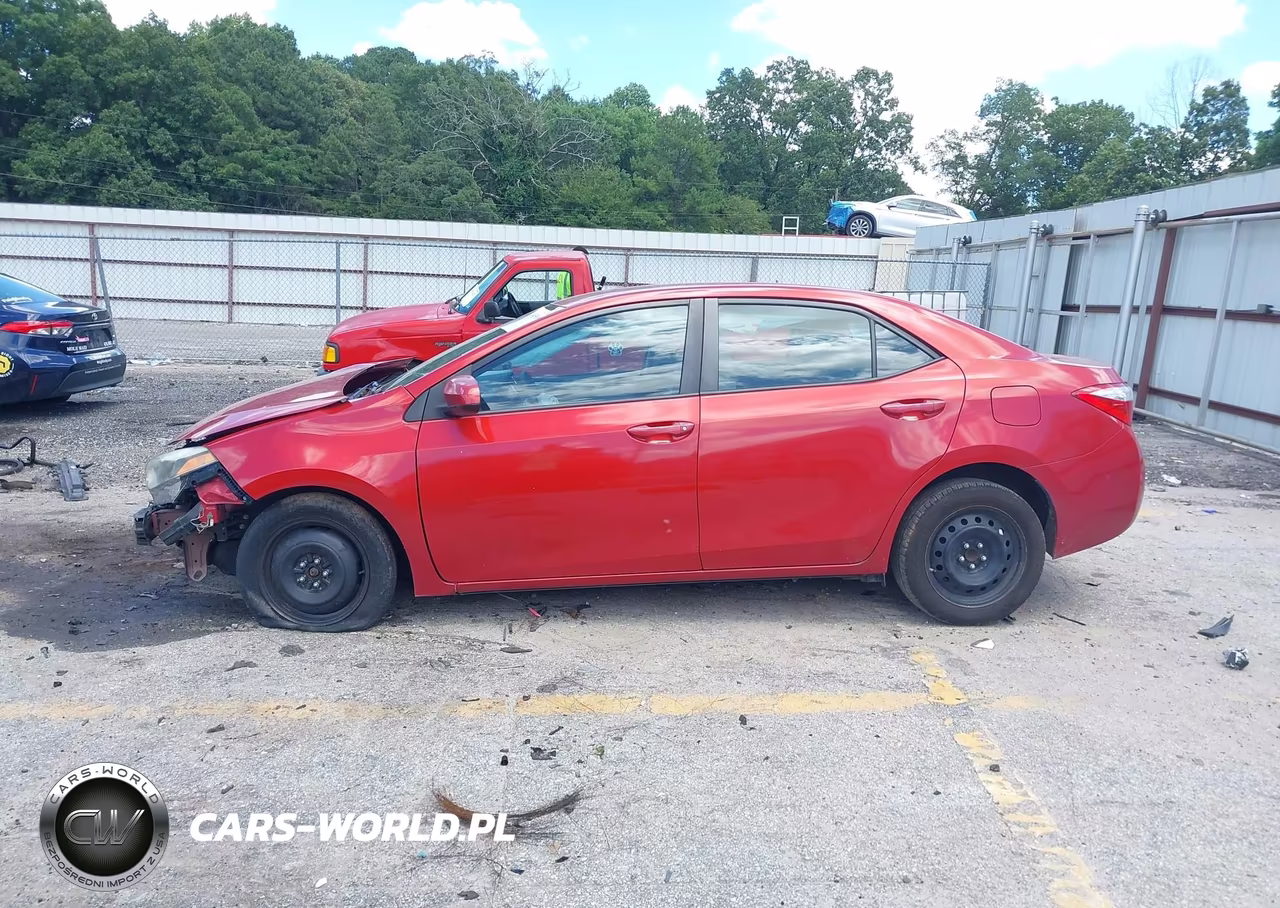 2015 Toyota Corolla Le VIN:5YFBURHE6FP266283 - 14