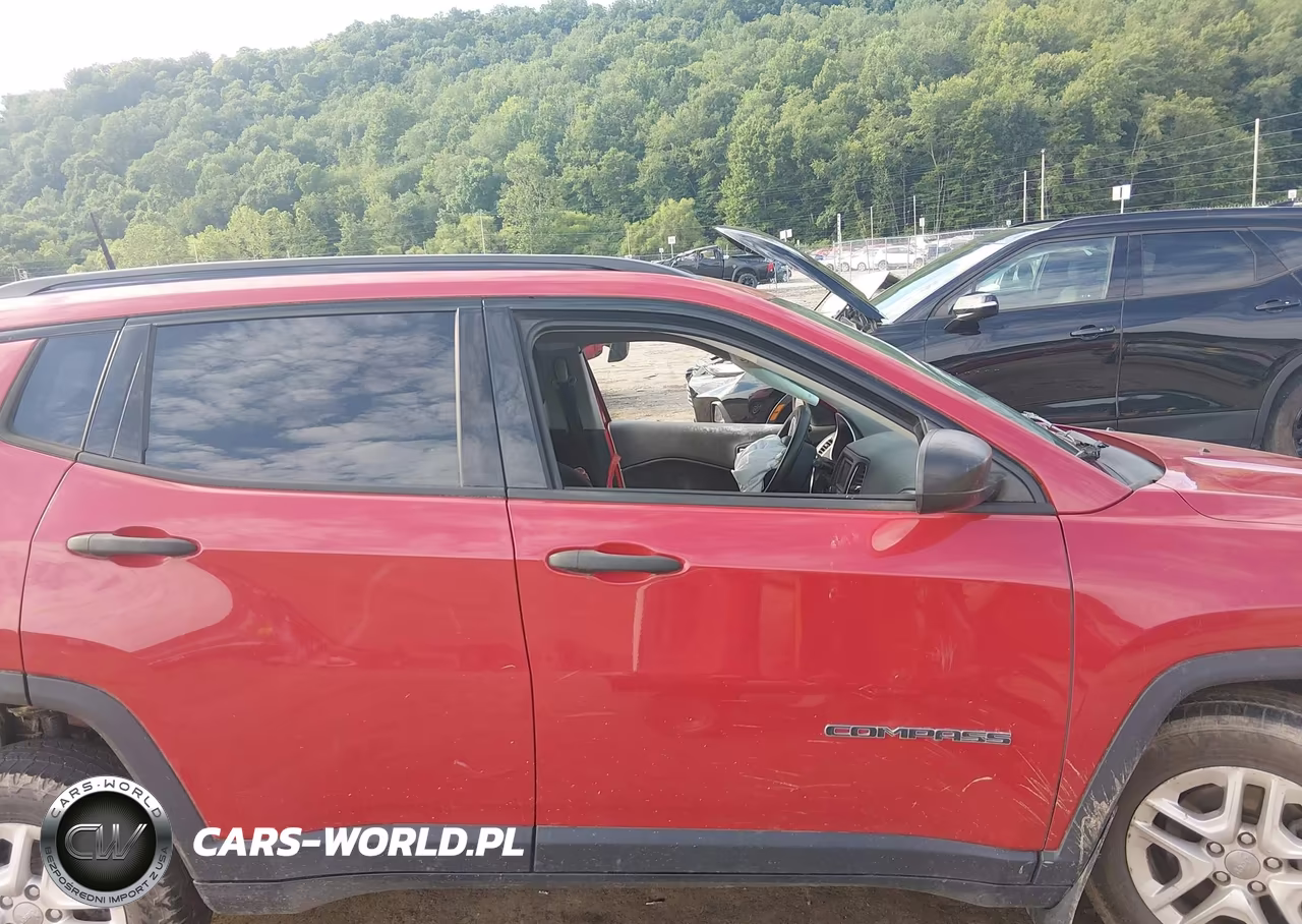 2018 Jeep Compass Sport 4X4 VIN:3C4NJDAB3JT112628 - 14