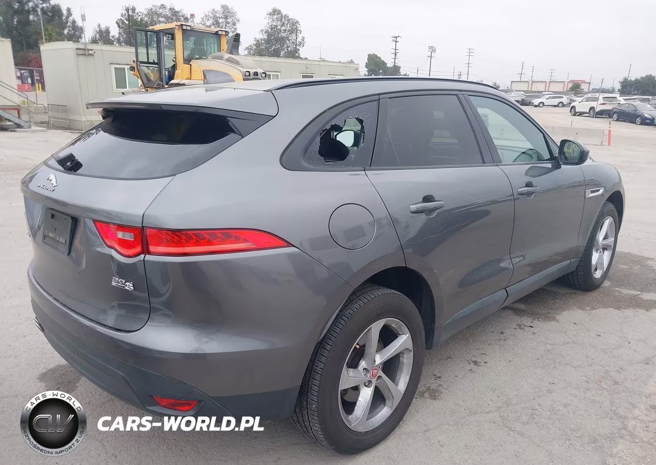 2017 Jaguar F-Pace 20D Premium VIN:SADCJ2BN2HA095637 - 4