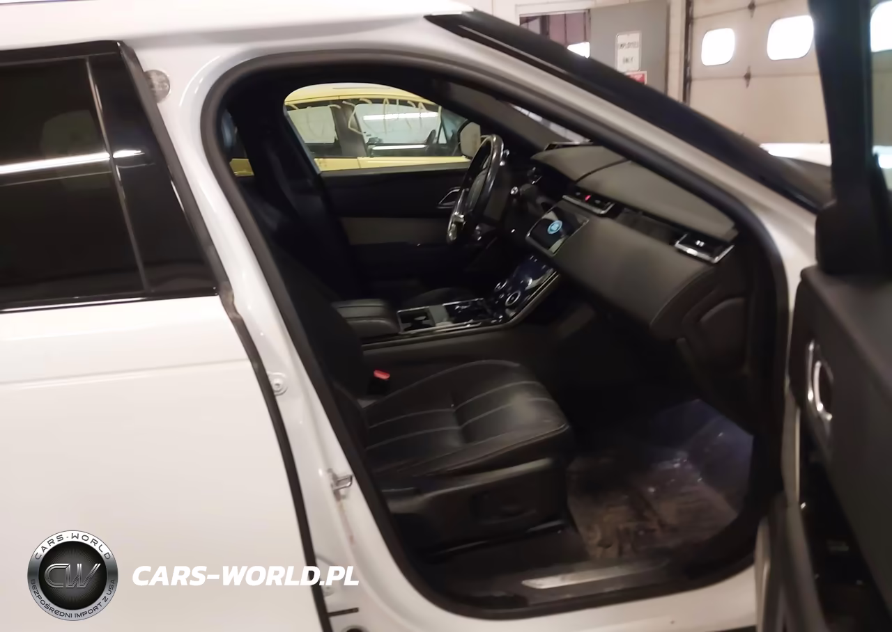 2018 Land Rover Range Rover Velar P250 Se R-Dynamic VIN:SALYL2RX9JA710668 - 5