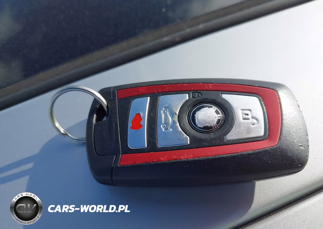 2016 BMW 328I VIN:WBA8E9G5XGNU29070 - 11