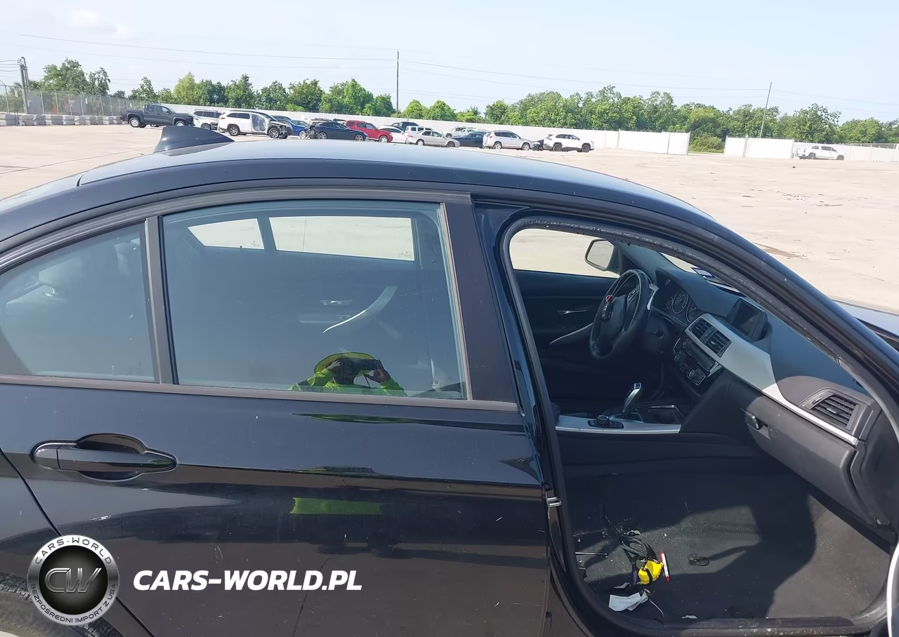 2017 BMW 320I VIN:WBA8A9C31HK864661 - 5
