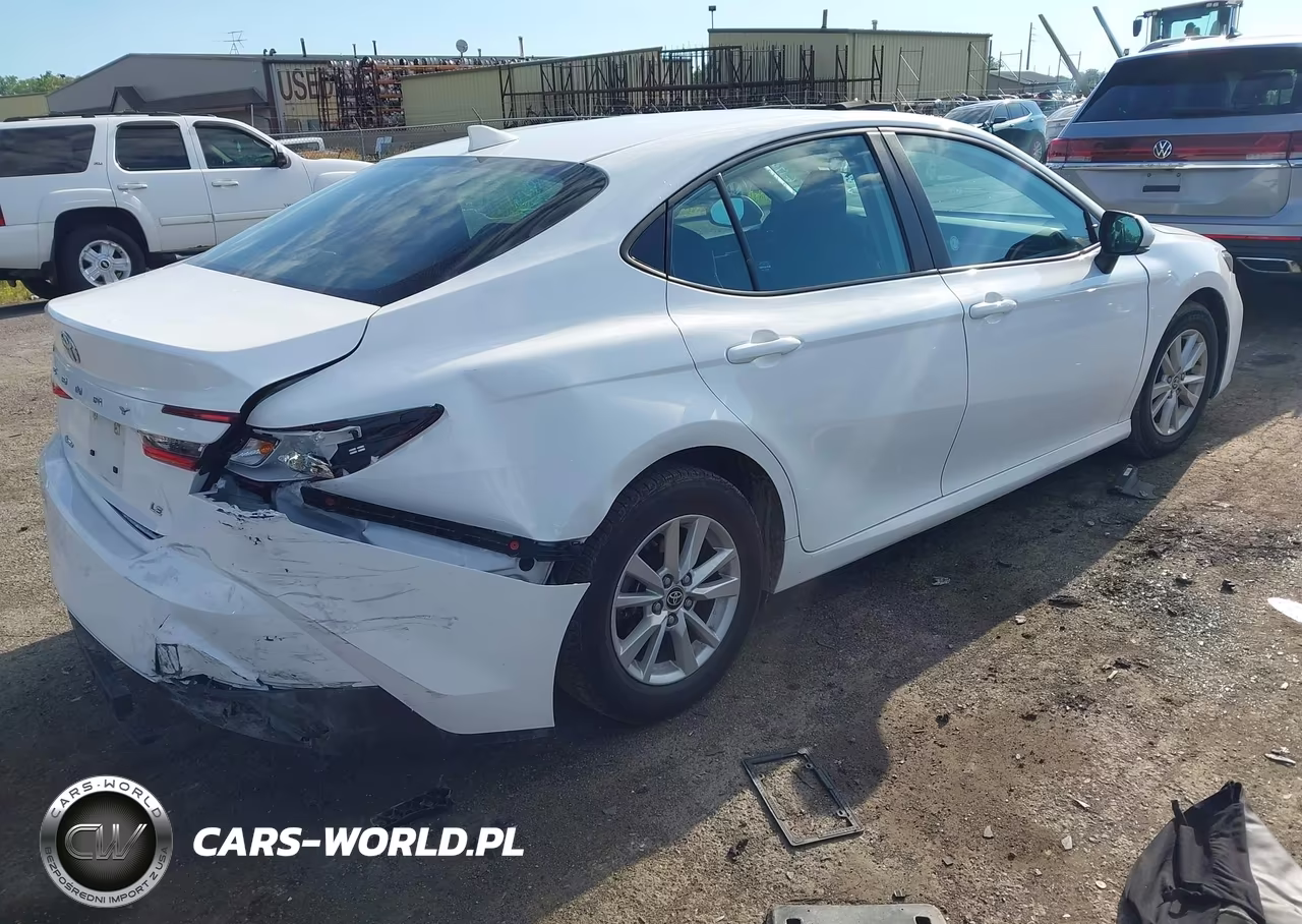 2025 Toyota Camry Le VIN:4T1DAACK7SU512864 - 4