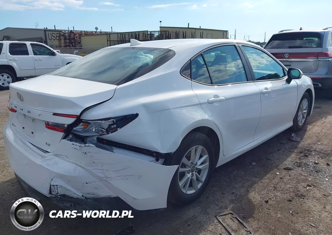 2025 Toyota Camry Le VIN:4T1DAACK7SU512864 - 6