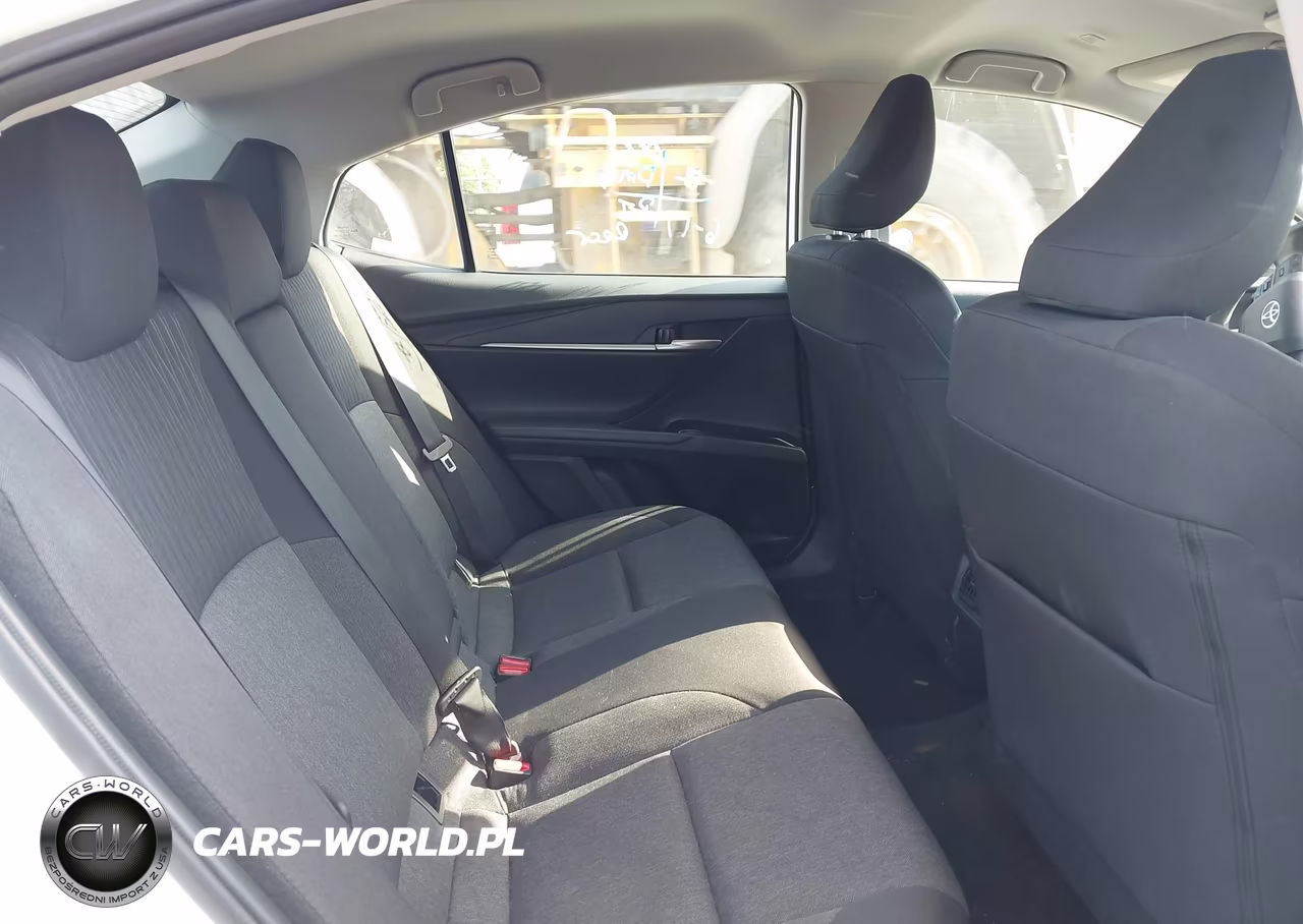 2025 Toyota Camry Le VIN:4T1DAACK7SU512864 - 8