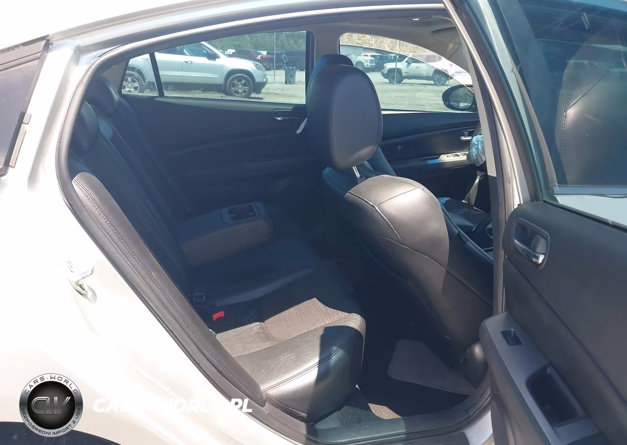2009 Mazda Mazda6 VIN:1YVHP82A695M08628 - 8