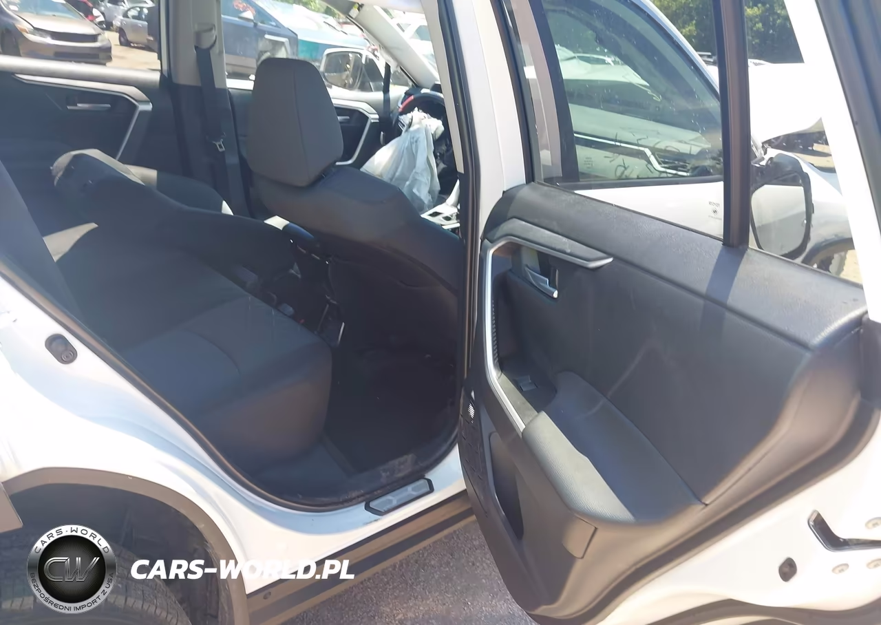 2025 Toyota Rav4 Xle VIN:2T3P1RFV7SW627845 - 8