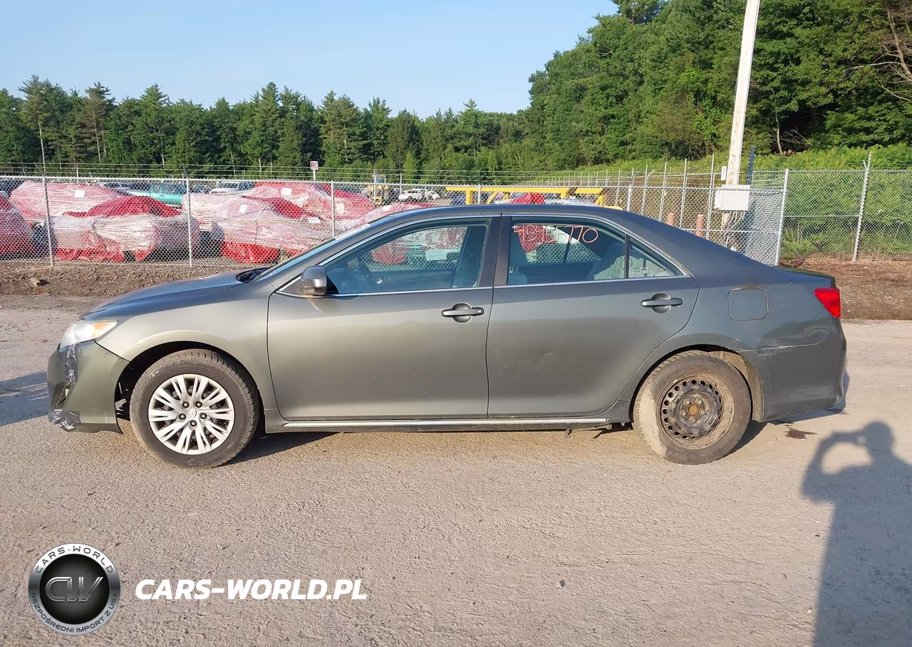 2012 Toyota Camry Le VIN:4T4BF1FK5CR189930 - 12
