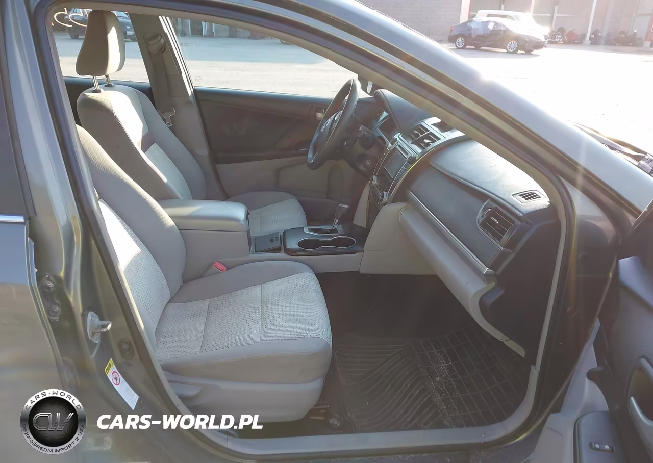 2012 Toyota Camry Le VIN:4T4BF1FK5CR189930 - 5