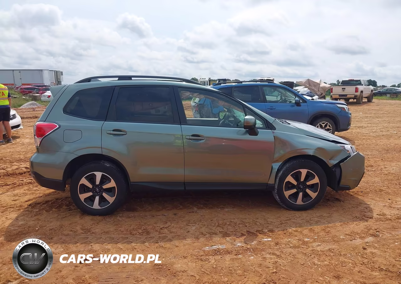 2017 Subaru Forester 2.5I Premium VIN:JF2SJAGC2HH579082 - 14