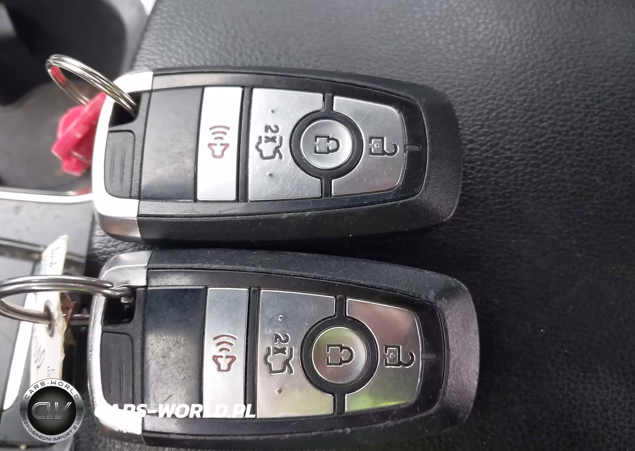 2020 Ford Fusion Se VIN:3FA6P0HD5LR234092 - 11