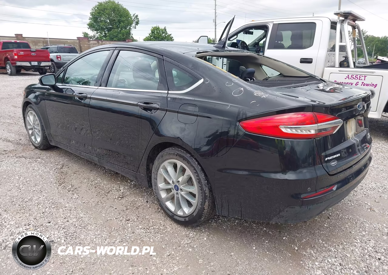 2020 Ford Fusion Se VIN:3FA6P0HD5LR234092 - 3