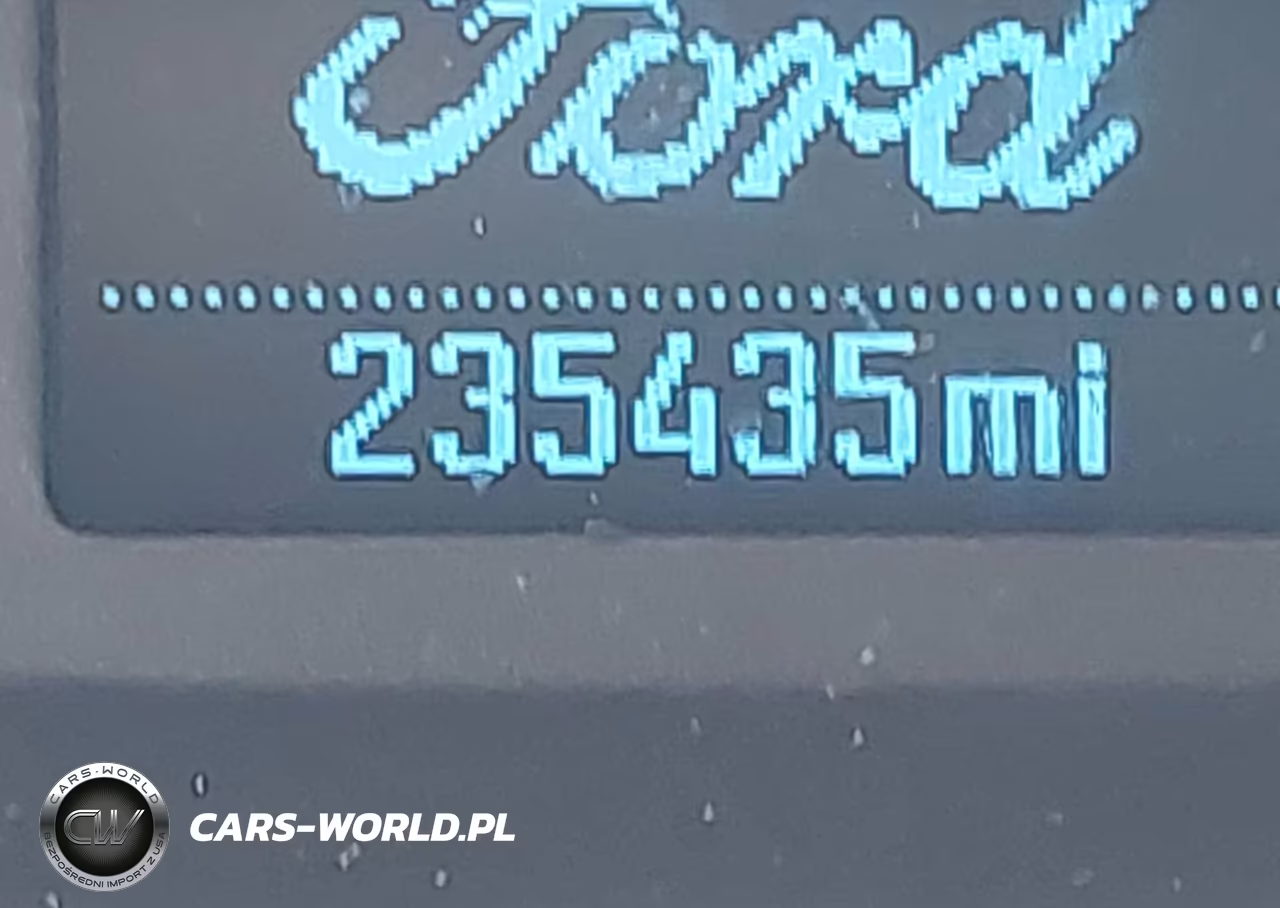 2015 Ford Transit-250 VIN:1FTNR1CG5FKB12882 - 16