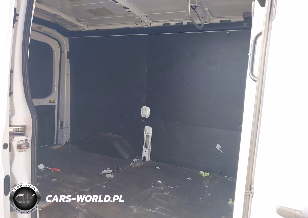 2015 Ford Transit-250 VIN:1FTNR1CG5FKB12882 - 8