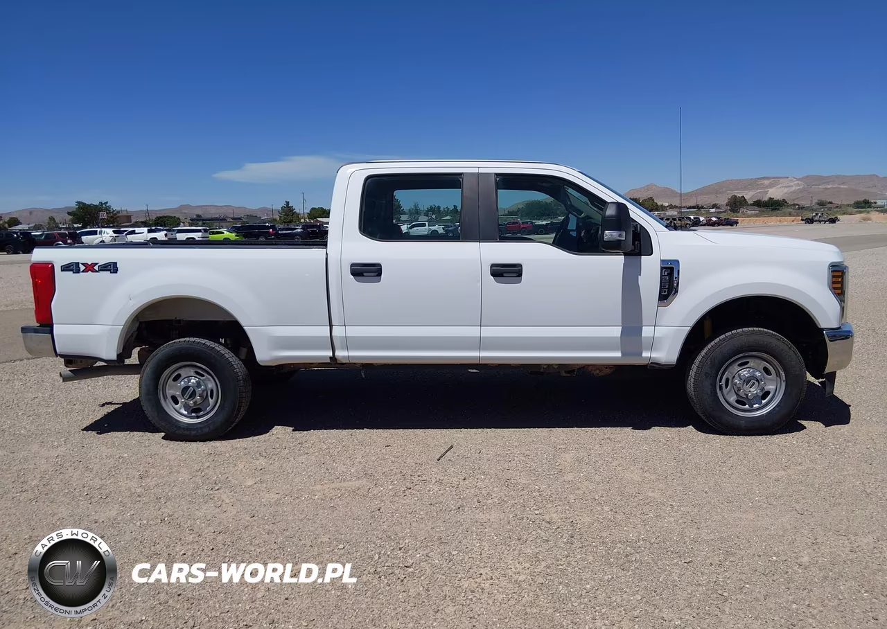 2019 Ford F-250 King Ranch-Lariat-Platinum-Xl-Xlt VIN:1FT7W2B65KEE92704 - 13