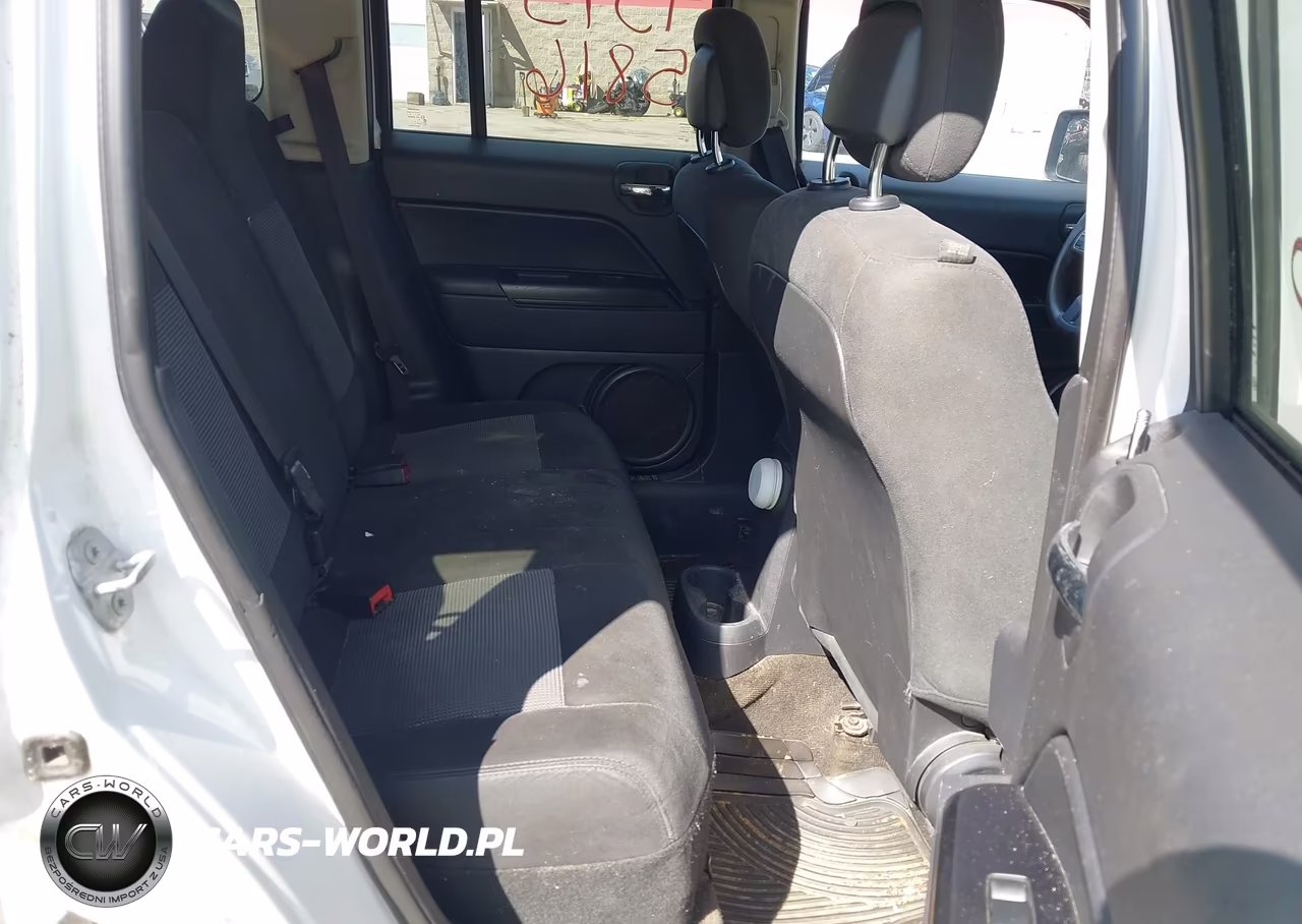 2015 Jeep Patriot Sport VIN:1C4NJRBBXFD376714 - 8